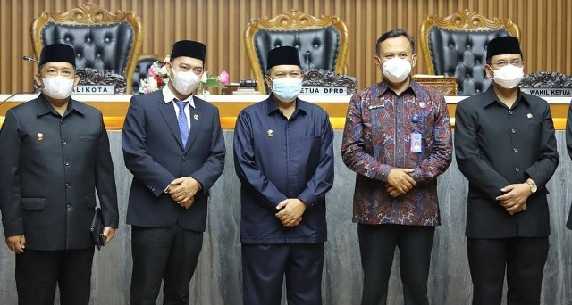 DPRD Kota Bandung Tetapkan Perda Kawasan Tanpa Rokok Dan P4GN