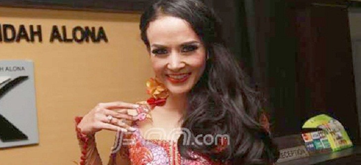 Cynthiara Alona