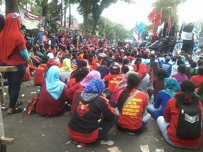 buruh demo