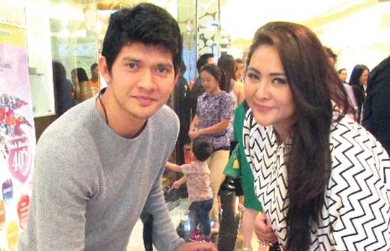 Iko Uwais (kiri).