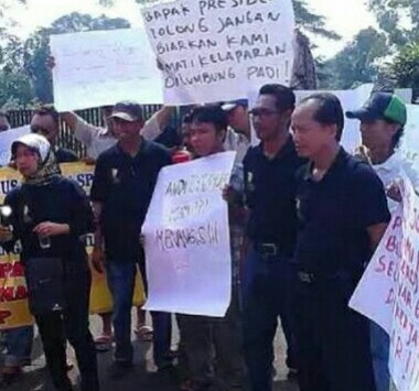 unjuk rasa karyawan perusahaan di Subang.