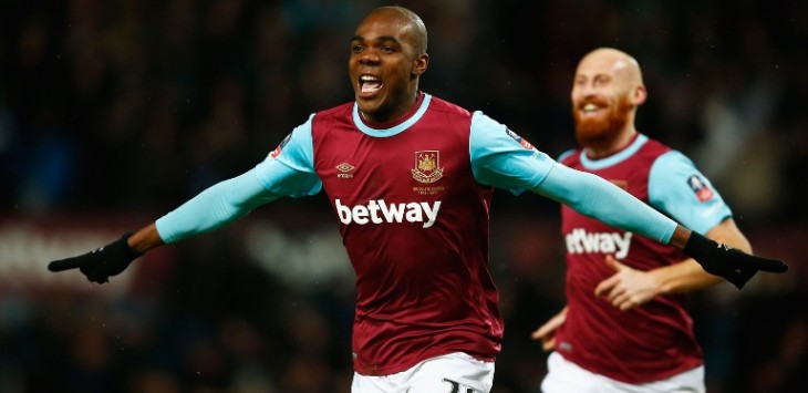 Angelo Ogbonna Obinza melakukan selebrasi gol usai mencetak gol kemenangan West Ham United. Foto: Getty Images