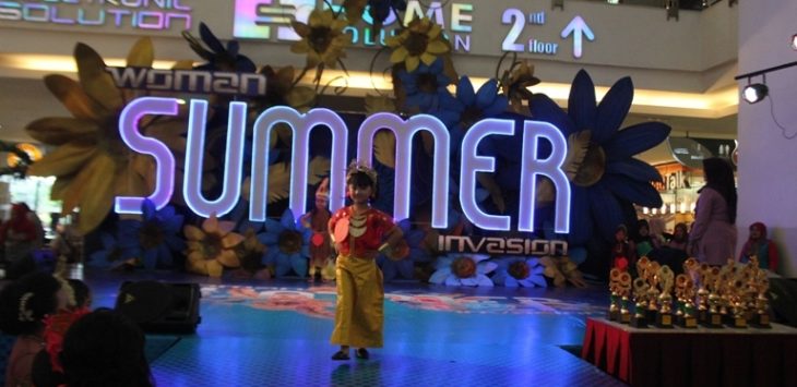 Fashion show serta aneka lomba meriahkan program ‘Woman Summer Invasion’ Festival Citylink.