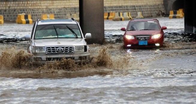 Penampakan banjir langka di Arab Saudi. (dtc)