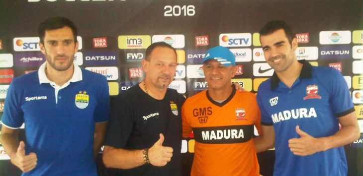 Prescon Persib vs Madura United. (ferry)