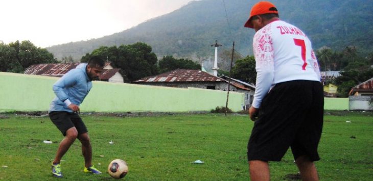 Zulham menjalani serangkaian program latihan yang sudah dirancang oleh ayahnya, Malik Zamrun. Foto: Malut Post
