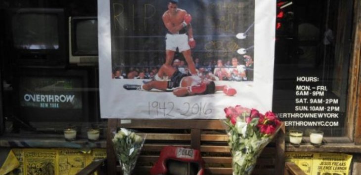 Muhammad Ali telah mengguncang dunia, dan dunia jadi lebih baik karenanya, kata Obama. Foto : EPA/BBC