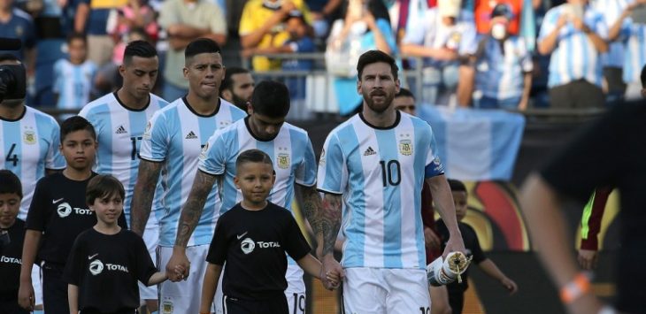 Lionel Messi dan Timnas Argentina. Foto: Zimbio