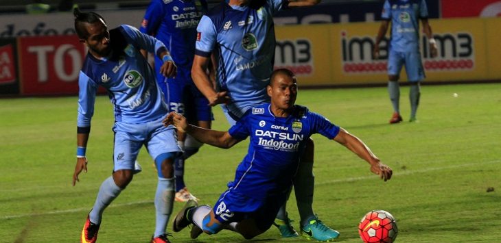 Laga Persib vs Persela yang dimenangkan Persib 1-0. (khairizal maris)