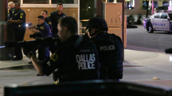 polisi dallas