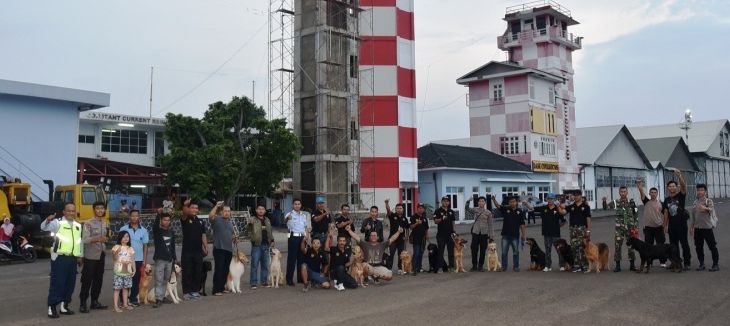 Latihan bareng Brigan di Lanud Husein Sastranegara.