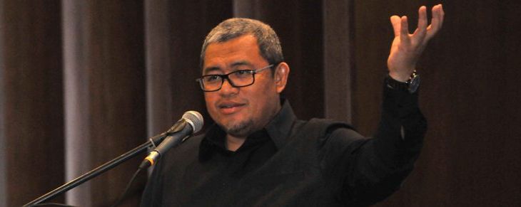 Gubernur Jawa Barat Ahmad Heryawan (Aher) 
