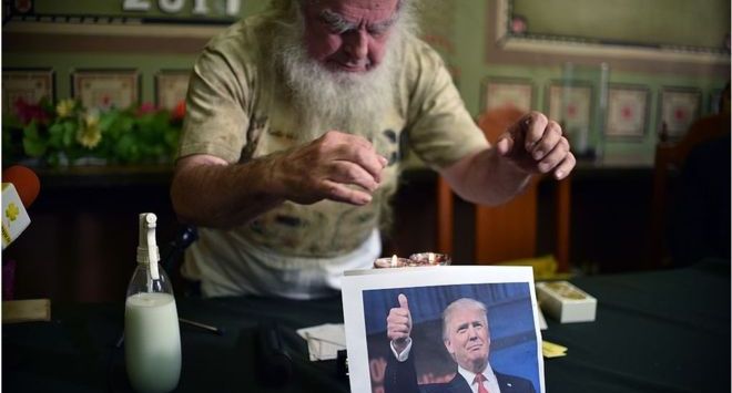 Antonio Vazquez, pria asal Meksiko yang dikenal sebagai 'Penyihir Terhebat', mengguna-guna Donald Trump (GETTY IMAGES/AFP) 