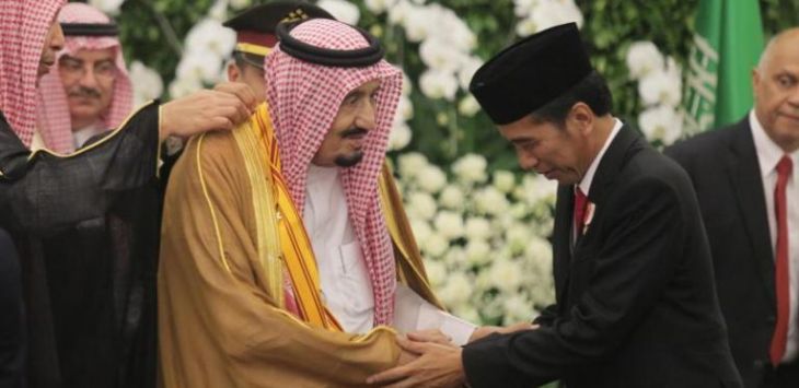 Raja Arab Saudi Salman bin Abdulaziz al-Saud dan Presiden Joko Widodo. 