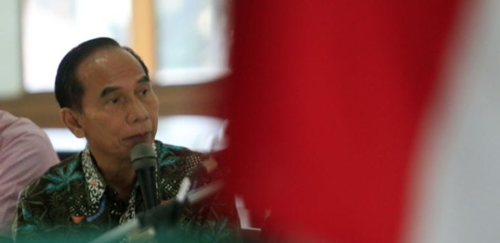 Itoc Tochija saat menjalani persidangan di ruang sidang Tipikor PN Bandung. (Riana Setiawan)