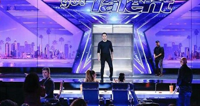 Demian di panggung America's Got Talent 2017. (Instagram/_demianaditya_)