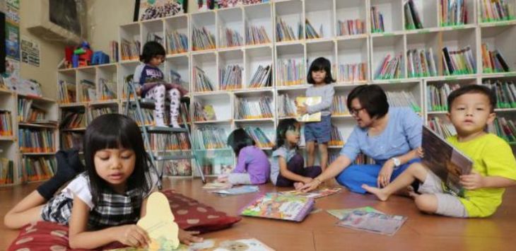 Masjid Pusdai membuka perpustakaan dengan ribuan buku bacaan anak-anak dan umum selama Ramadan. FOTO: IST