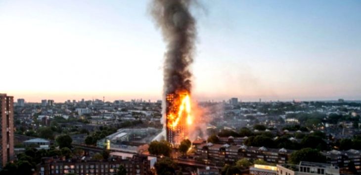 Kebakaran di Grenfell Tower, London. Foto: The Sun