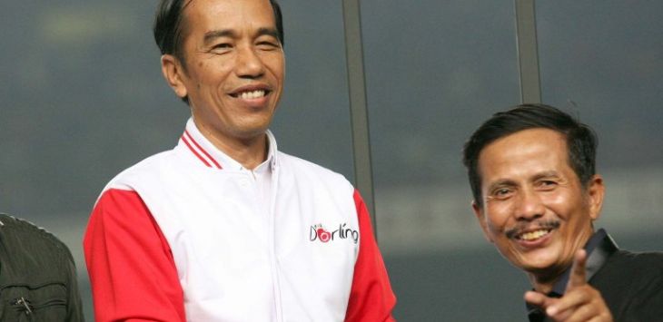 Djadjang Nurdjaman saat bersama Presiden Joko Widodo usai Persib menjuarai Indonesia Super League 2014