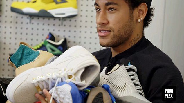 Neymar - Barcelona FC. Foto:  compex via dailymail.couk