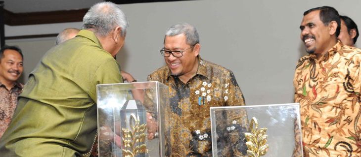 Gubernur Jawa Barat Ahmad Heryawan di sela paparan di Kementerian Lingkungan Hidup dan Kehutanan