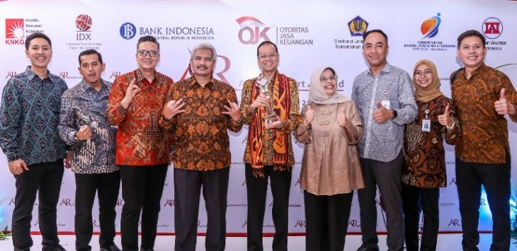 Bank bjb menyabet penghargaan bergengsi dalam ajang prestisius Annual Report Award (ARA) Tahun Buku 2016, dengan predikat juara 1 pada kategori BUMD Listed Company.