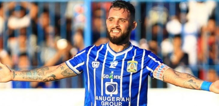 Marlon siap comeback saat Persiba hadapi Persib Bandung.