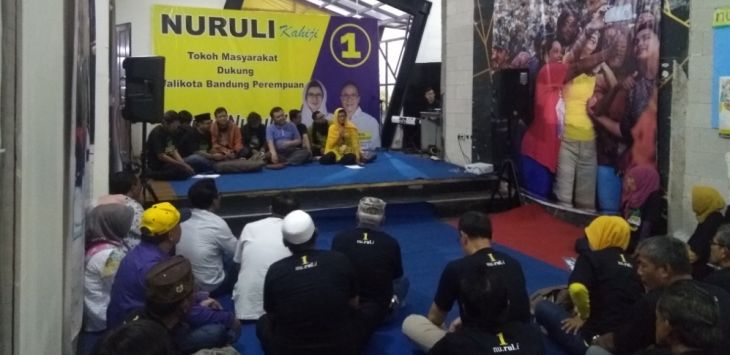 Puluhan Ketua RW yang tergabung dalam Forum RW Kota Bandung, nyatakan dukungan kepada Nurul Arifin, Selasa (29/5/18).