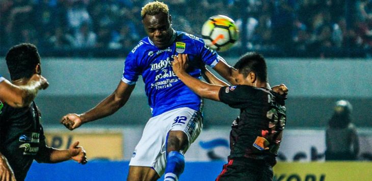 Pemain Persib Bandung Victor Igbonefo