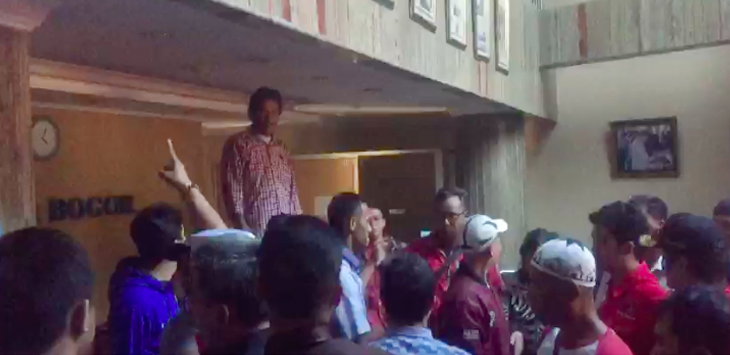 Massa PDI Perjuangan geruduk Radar Bogor
