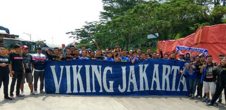 Viking Jakarta saat menonton Persib. Foto:Indosport