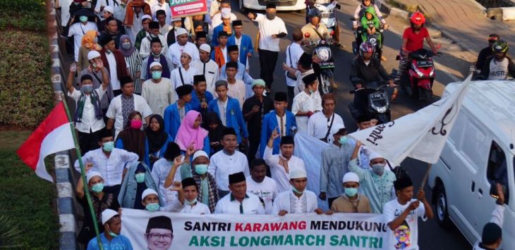 Laskar santri untuk Muhaimin Iskandar  for Wakil Presiden (Wapres) 2019 sampai di Kab.Karawang, Sabtu (28/7/2018).Foto:istimewa