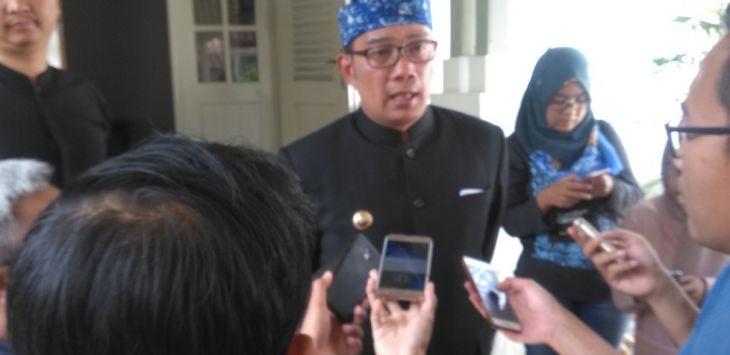 Walikota Bandung Ridwan Kamil memberikan keterangan pers. Foto: andhika wisnu pratama/job7/pojokbandung