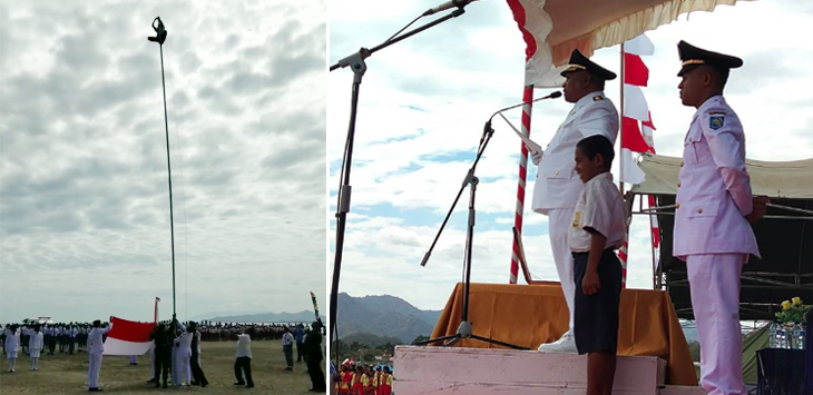 Bocah SMP panjat tiang bendera saat upacara berlangsung