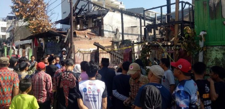 Kartel Narkoba bakar rumah di Makassar.Foto:detikcom