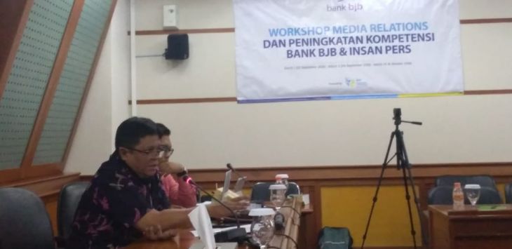 Pemateri saat memberikan pemaparan dalam workshop 