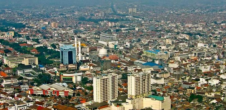 Penampakan Kota Bandung diambil dari Ketinggian