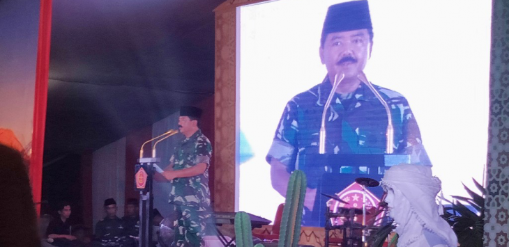 Panglima TNI Marsekal Hadi Tjahjanto pada kegiatan Safari Ramadan di Markas Kodam III/Siliwangi, Jl. Aceh, Kota Bandung, Senin (13/5/2019).