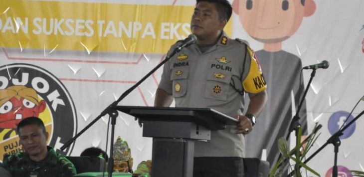 Kapolres  Bandung AKBP Indra Hermawan memberikan pemaparan tentang pengamanan Pilkades Serentak. Foto:Istimewa