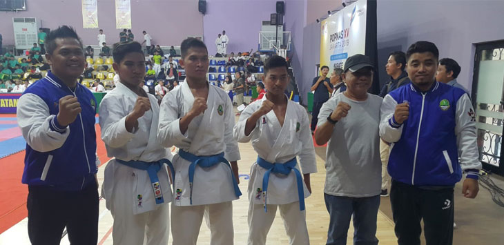 JUARA: Trio Kata Beregu Putra Jawa Barat sumbang satu medali emas pada Pekan Olahraga Nasional (Popnas) XV tahun 2019 di GOR Cempaka Putih, Jakarta Pusat, kemarin.
