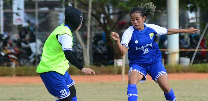 LATIHAN: Tim Persib Putri saat menjalani sesi latihan sebagi persiapan jelang semifinal Liga 1 Putri 2019.