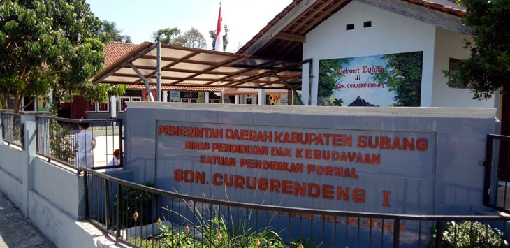 ILUSTRASI : SDN 1 Curugrendeng Desa Curugrendeng, Kecamatan Jalancagak, Kabupaten Subang, jadi korban pencemaran lingkungan PT. AGS.
(FOTO:M. ANWAR/RADAR BANDUNG)