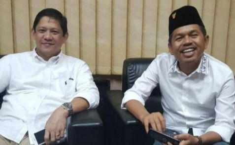 MQ Iswara (kiri) dan Dedi Mulyadi (kanan)