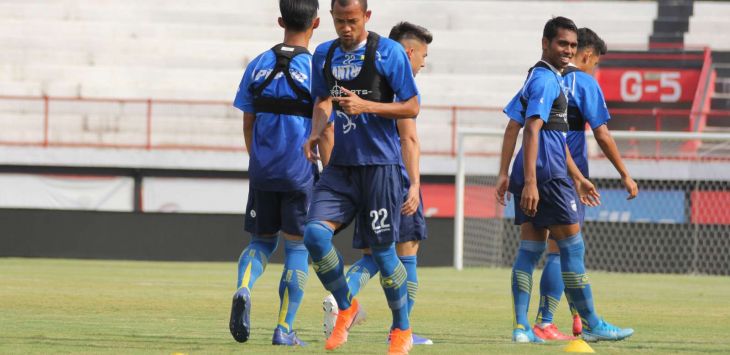 Supardi Nasir Bujang saat menjalani sesi latihan bersama squad Persib Bandung untuk matangkan persiapan, beberapa waktu lalu.