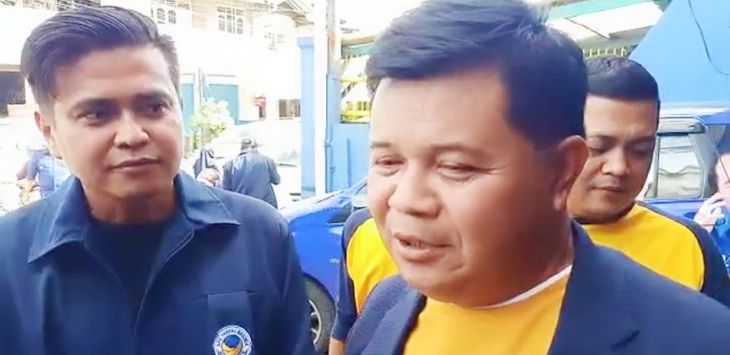Dasep Sutisna saat mendampingi Ketua DPD Partai NasDem KBB, Aa Umbara Sutisna saat diwawancarai wartawan, Sabtu (20/2/2020) lalu