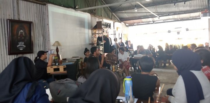 Suasana diskusi 'Gender di Perkotaan', bertempat di Abraham and Smith HQ, Bandung, Minggu (9/2/2020).