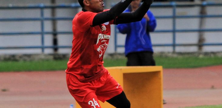 Teja Paku Alam Kiper Modern