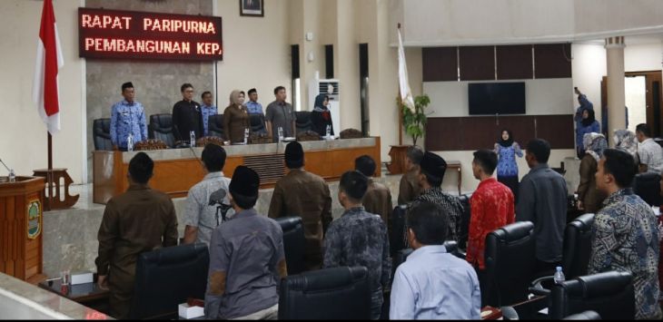 Suasana rapat paripurna DPRD Subang Senin (17/2/2020).