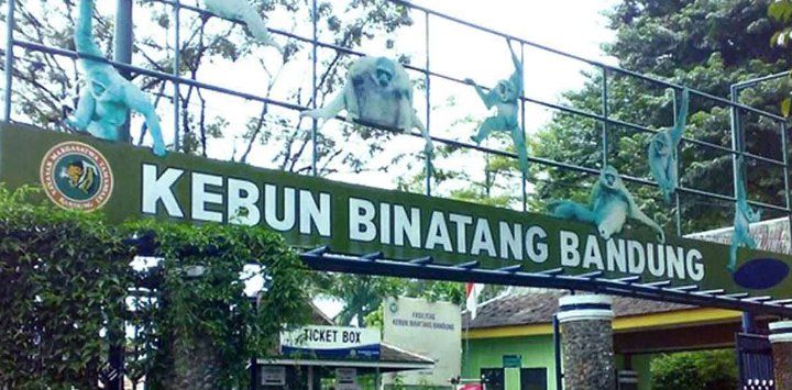 Suasana Kebun Binatang Bandung dari depan. (ist)