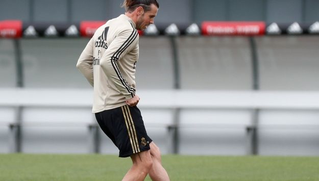 Bale Dalam Angka Bersama Madrid

251 	Penampilan
105 	gol 
68 	assist
4	juara Liga Champions
2 	juara Laliga 
1 	Copa Del Rey
